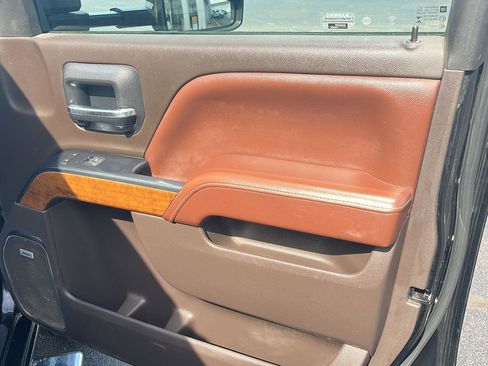 Used 2019 Chevrolet Silverado 3500 High Country w/ Duramax Plus Package AWD/4WD image 30