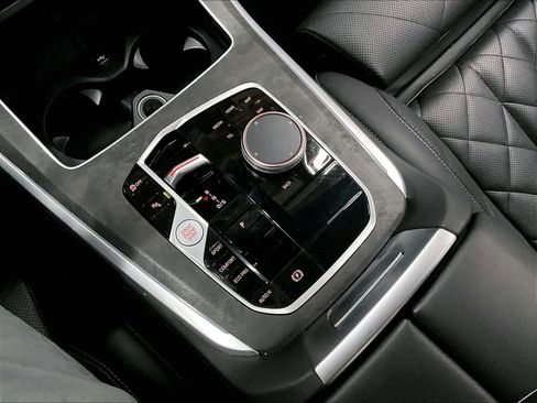 Used 2024 BMW X5 sDrive40i image 37