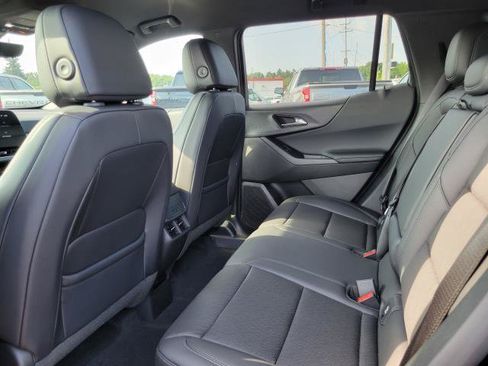New 2027 Chevrolet Equinox LT w/ Convenience Package II AWD/4WD image 25