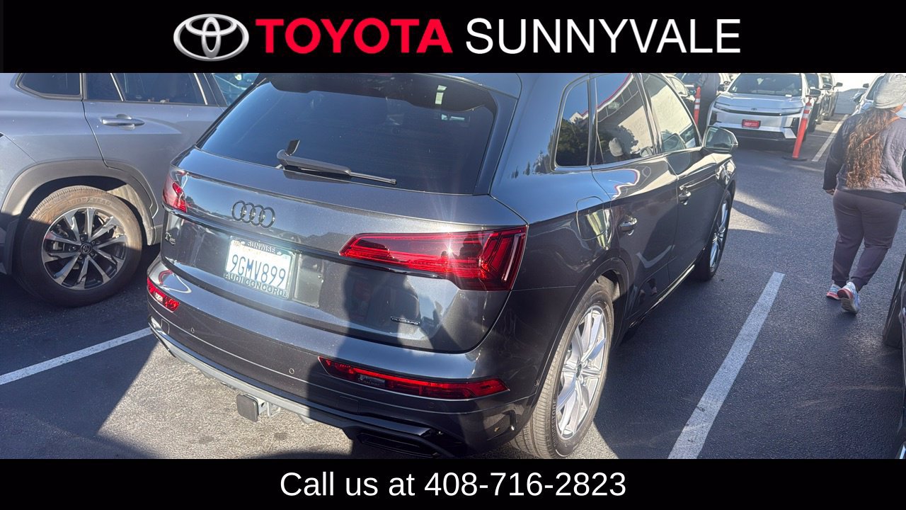 Used 2023 Audi Q5 e Prestige w/ Prestige Package AWD/4WD image 2
