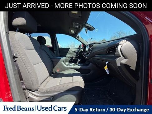 Used 2023 Chevrolet Traverse LT w/ LPO, Floor Liner Package image 17