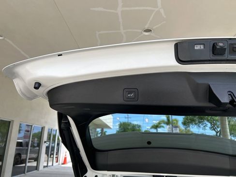 Used 2022 Buick Encore GX Select image 32