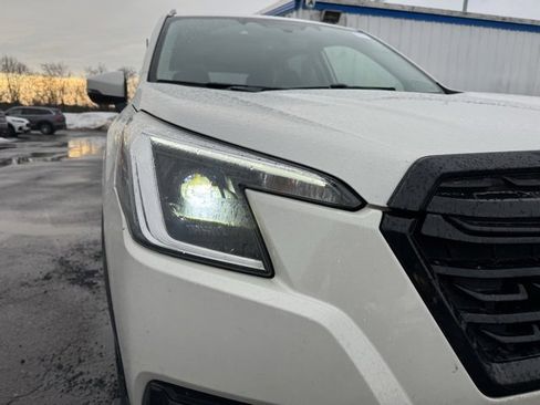 Used 2023 Subaru Forester Sport image 10