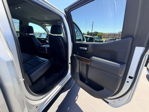 Used 2021 GMC Sierra 1500 Elevation w/ Preferred Package AWD/4WD image 22