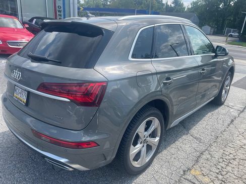 Used 2023 Audi Q5 2.0T Premium Plus w/ Premium Plus Package AWD/4WD image 6