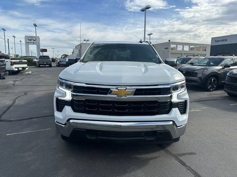 Used 2026 Chevrolet Silverado 1500 LT AWD/4WD image 4