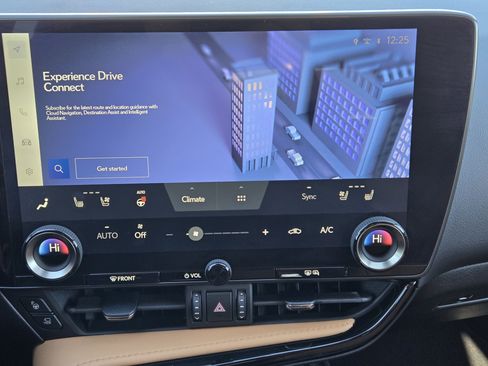 Certified 2022 Lexus NX 300h AWD image 23