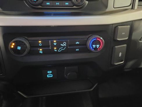 Used 2022 Ford F150 XL w/ Trailer Tow Package image 35