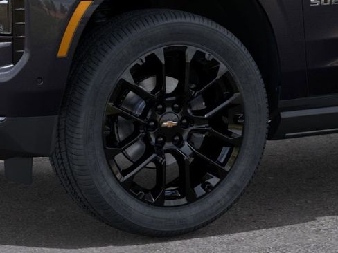 New 2026 Chevrolet Suburban Premier AWD/4WD image 19