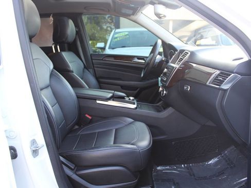 Used 2014 Mercedes-Benz ML 350 4MATIC image 24