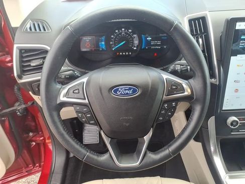Certified 2023 Ford Edge Titanium AWD/4WD image 17