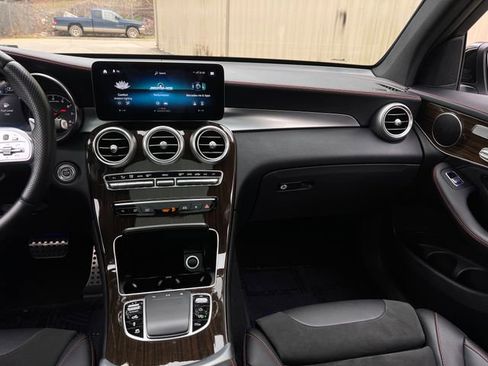 Used 2021 Mercedes-Benz GLC 43 AMG 4MATIC image 19