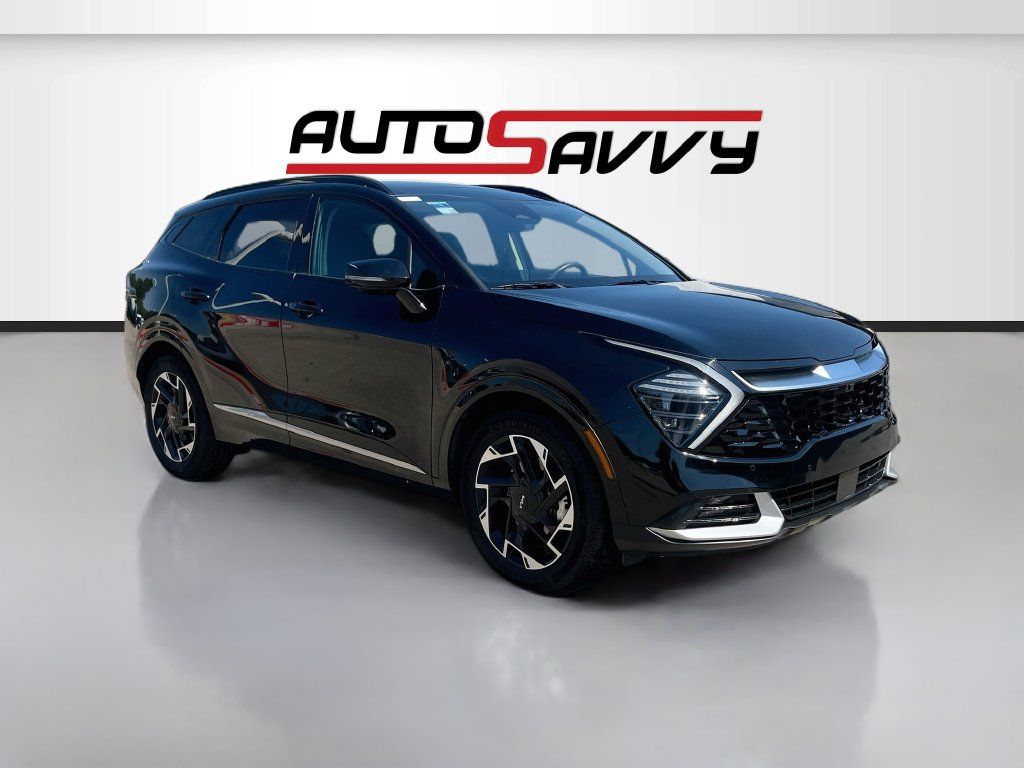 Used 2025 Kia Sportage SX FWD image 1