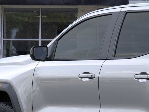 New 2025 GMC Canyon AT4 w/ Nightfall Edition image 12