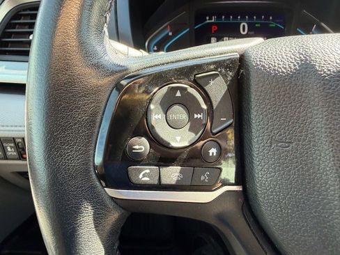 Used 2019 Honda Odyssey Touring image 17