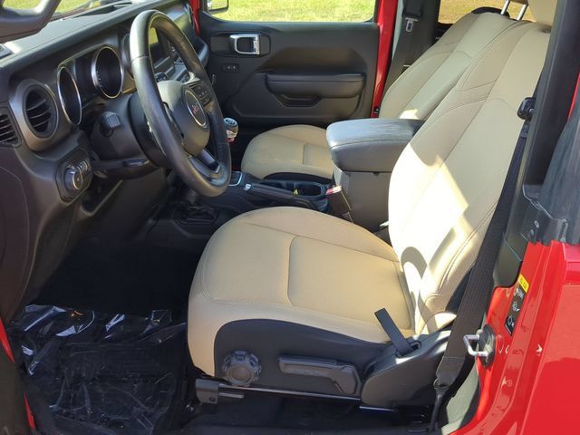 Used 2022 Jeep Wrangler Sport AWD/4WD image 21