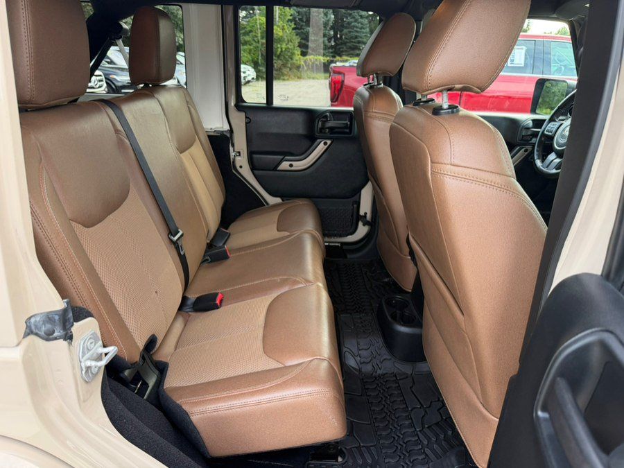 Used 2016 Jeep Wrangler Unlimited Sahara AWD/4WD image 21