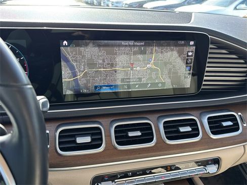 Certified 2022 Mercedes-Benz GLE 350 4MATIC w/ Premium Package image 16