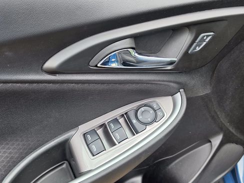 Used 2024 Chevrolet Malibu LT FWD image 19