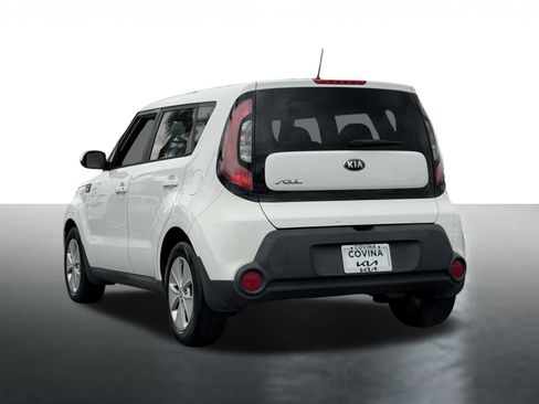 Used 2014 Kia Soul FWD image 6