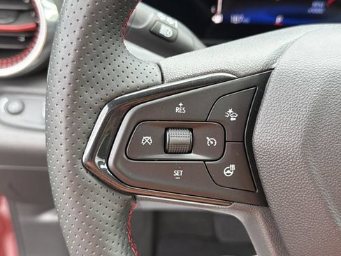Certified 2025 Chevrolet Trax RS w/ Driver Confidence Package FWD image 20
