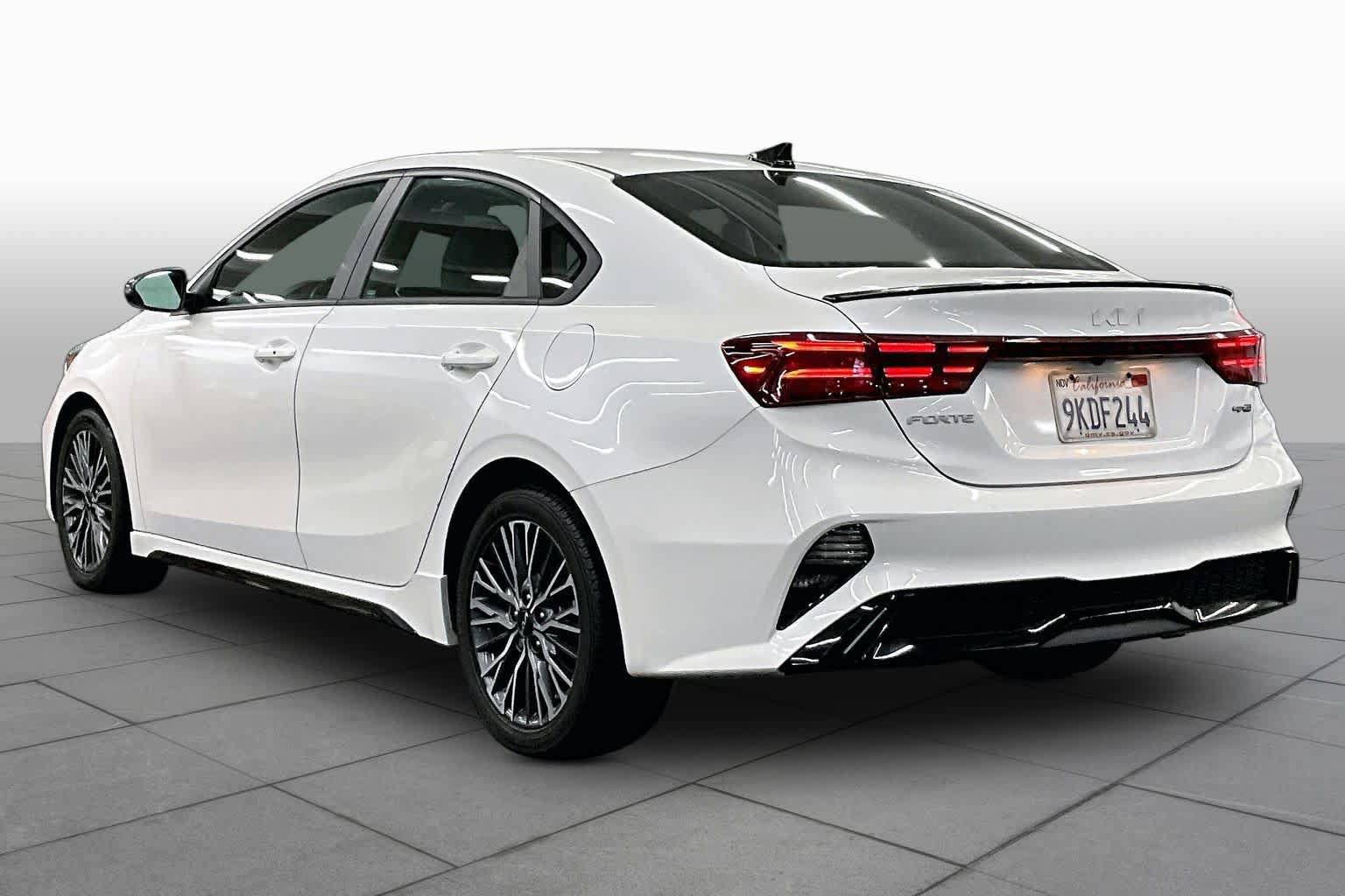 Used 2024 Kia Forte GT-Line FWD image 11