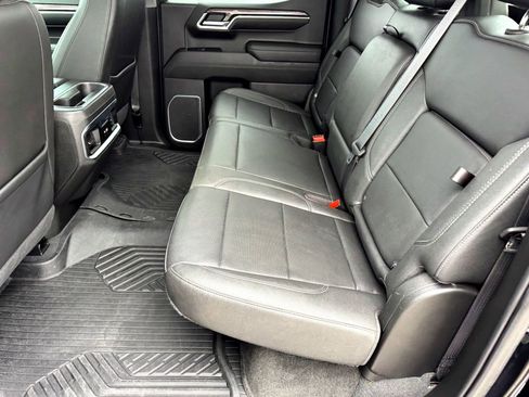 Used 2022 Chevrolet Silverado 1500 LTZ image 19