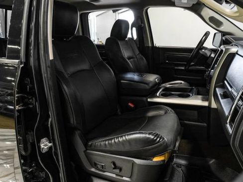 Used 2016 RAM 1500 Laramie w/ Convenience Group AWD/4WD image 32