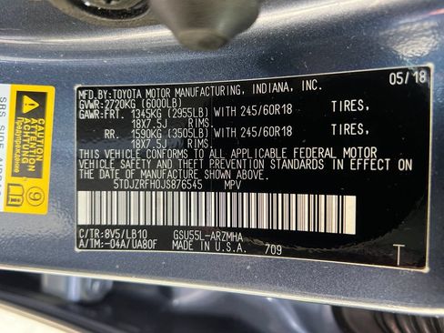 Used 2018 Toyota Highlander XLE AWD/4WD image 29