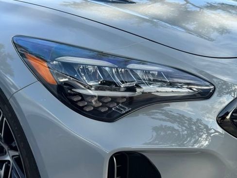 Certified 2022 Kia Stinger GT-Line AWD/4WD image 9