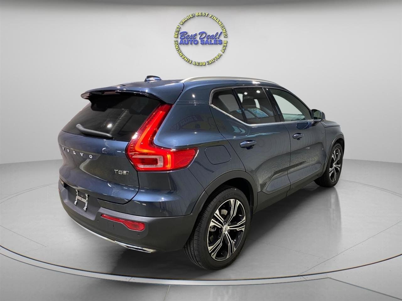 Used 2020 Volvo XC40 T5 Inscription w/ Protection Package Premier AWD/4WD image 5