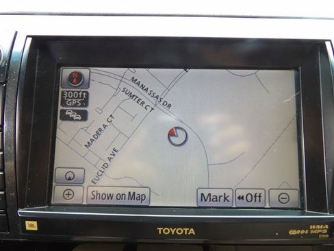 Used 2010 Toyota Sequoia Platinum AWD/4WD image 24
