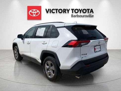 Used 2025 Toyota RAV4 XLE image 3