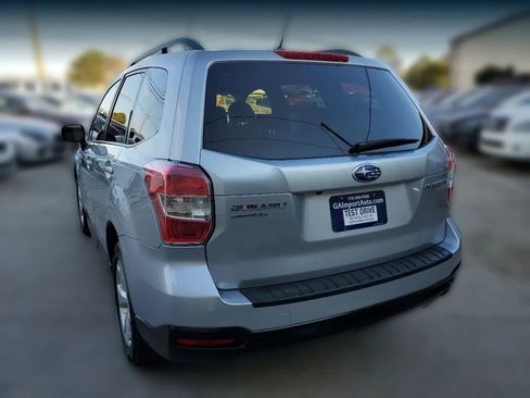 Used 2014 Subaru Forester 2.5i Premium image 5