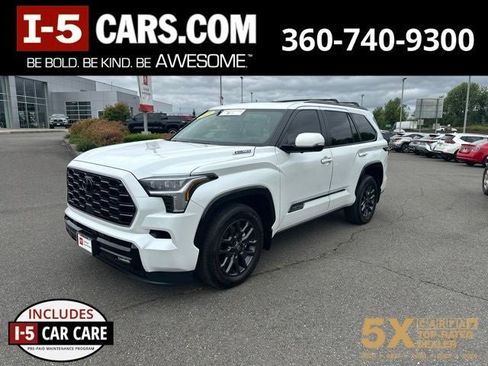 Used 2025 Toyota Sequoia Platinum AWD/4WD image 1