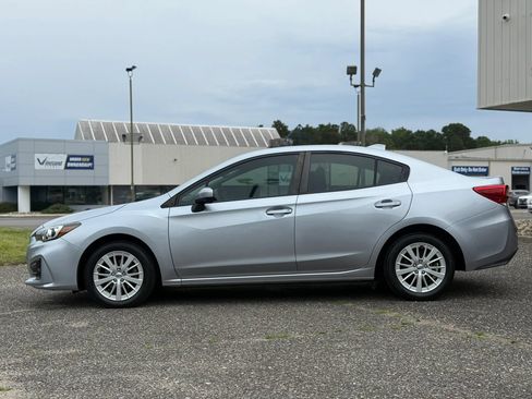 Used 2017 Subaru Impreza 2.0i Premium w/ BSD & Rcta/SRF/Eyesight AWD/4WD image 2