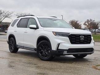 New 2025 Honda Pilot Touring video 2