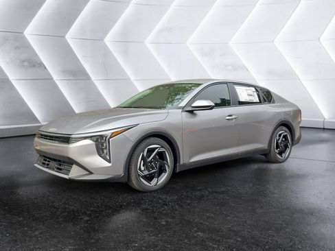 New 2026 Kia K4 EX image 1