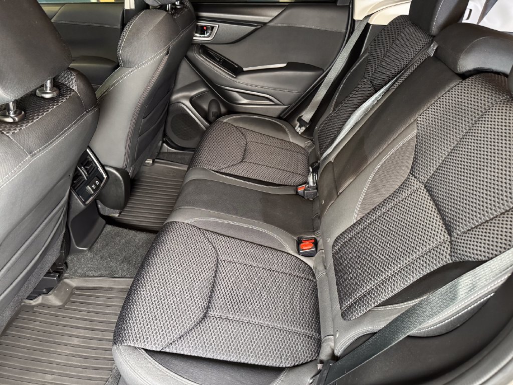 Used 2021 Subaru Forester Premium AWD/4WD image 21