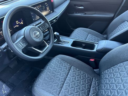 New 2026 Nissan Kicks SV image 10