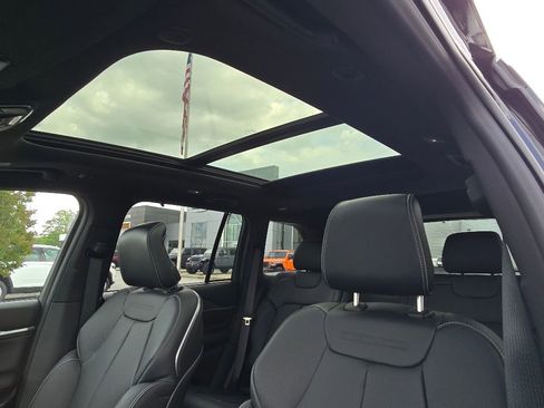 New 2025 Jeep Grand Cherokee Overland w/ Adv Protech Group III image 9