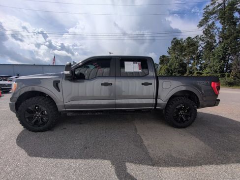 Used 2022 Ford F150 XL w/ STX Black Appearance Package AWD/4WD image 5