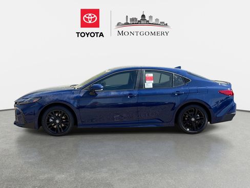 New 2026 Toyota Camry SE FWD image 6