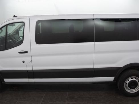 Used 2022 Ford Transit 350 XL RWD image 5