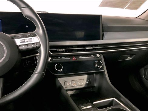 Used 2025 Hyundai Sonata SEL FWD image 6