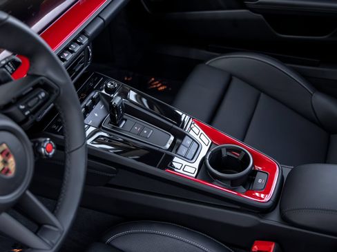 Certified 2026 Porsche 911 Carrera GTS RWD image 43