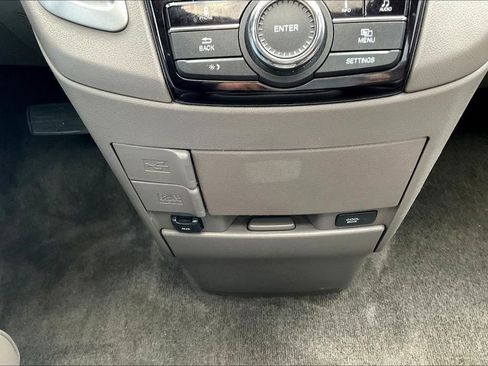 Used 2015 Honda Odyssey EX-L image 16
