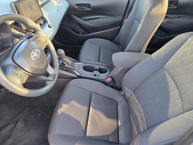 Certified 2025 Toyota Corolla LE FWD image 21