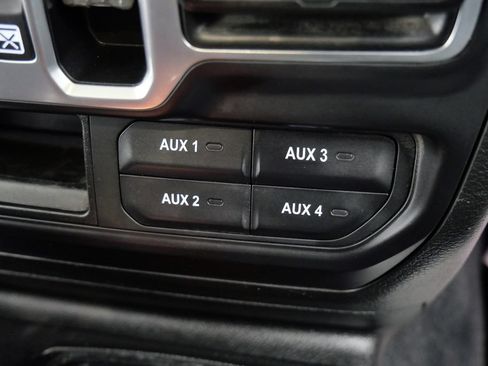 Used 2020 Jeep Wrangler Unlimited Sport w/ Technology Group AWD/4WD image 26