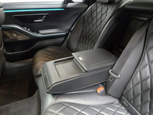Used 2022 Mercedes-Benz S 580 4MATIC Sedan image 32
